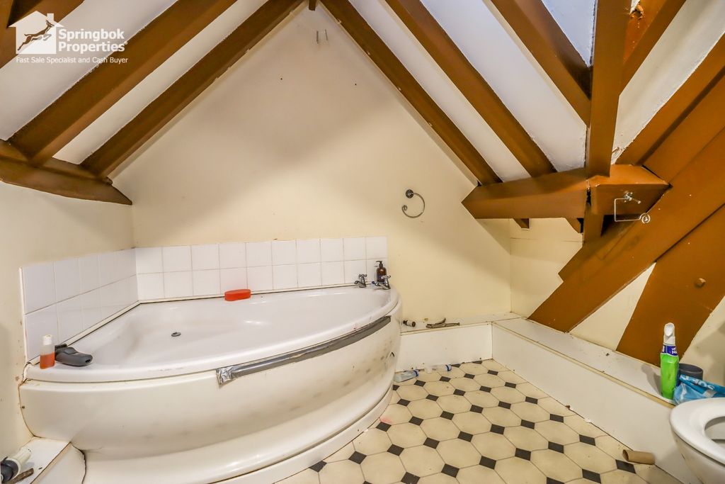 Additional image 6 of 3 bed flat for saleOld School House, Salters Lane, Longden Coleham, Shewsbury, Shropshire SY3