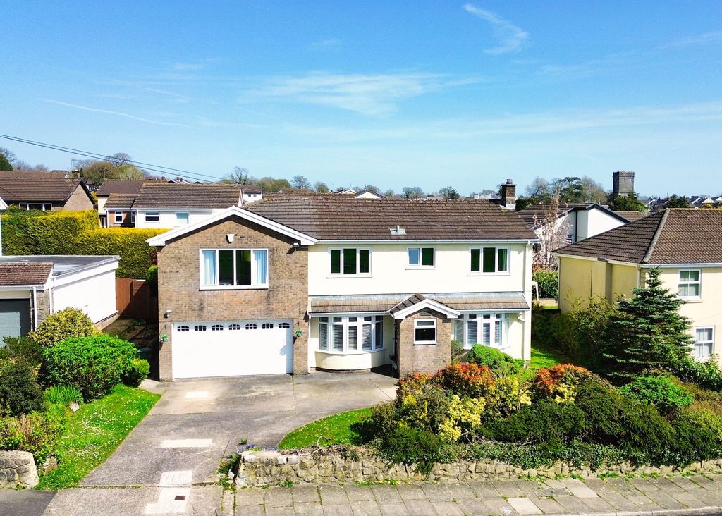5 bed detached house for saleRogers Lane, Laleston CF32