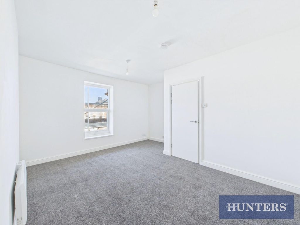 Additional image 3 of 2 bed flat for saleThe Crescent, Bridlington YO15