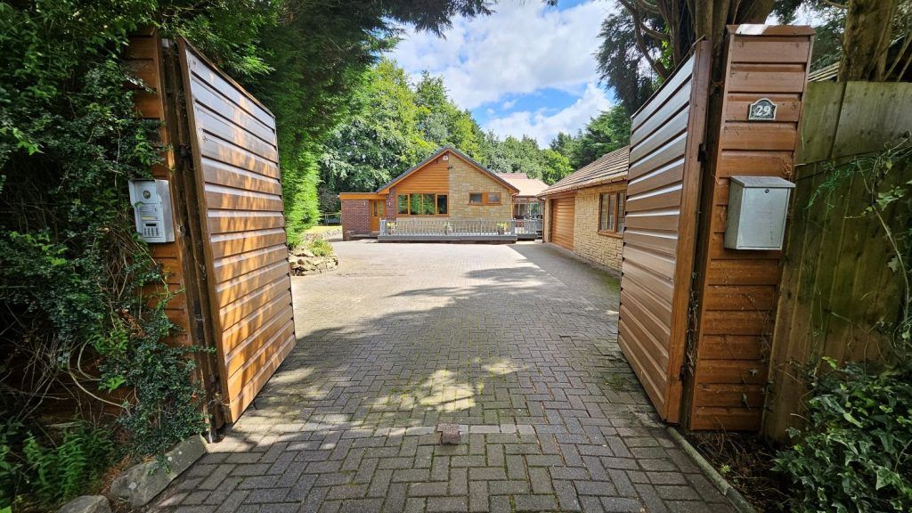 Additional image 27 of 3 bed detached bungalow for sale29 Regent Road, Lostock, Bolton BL6