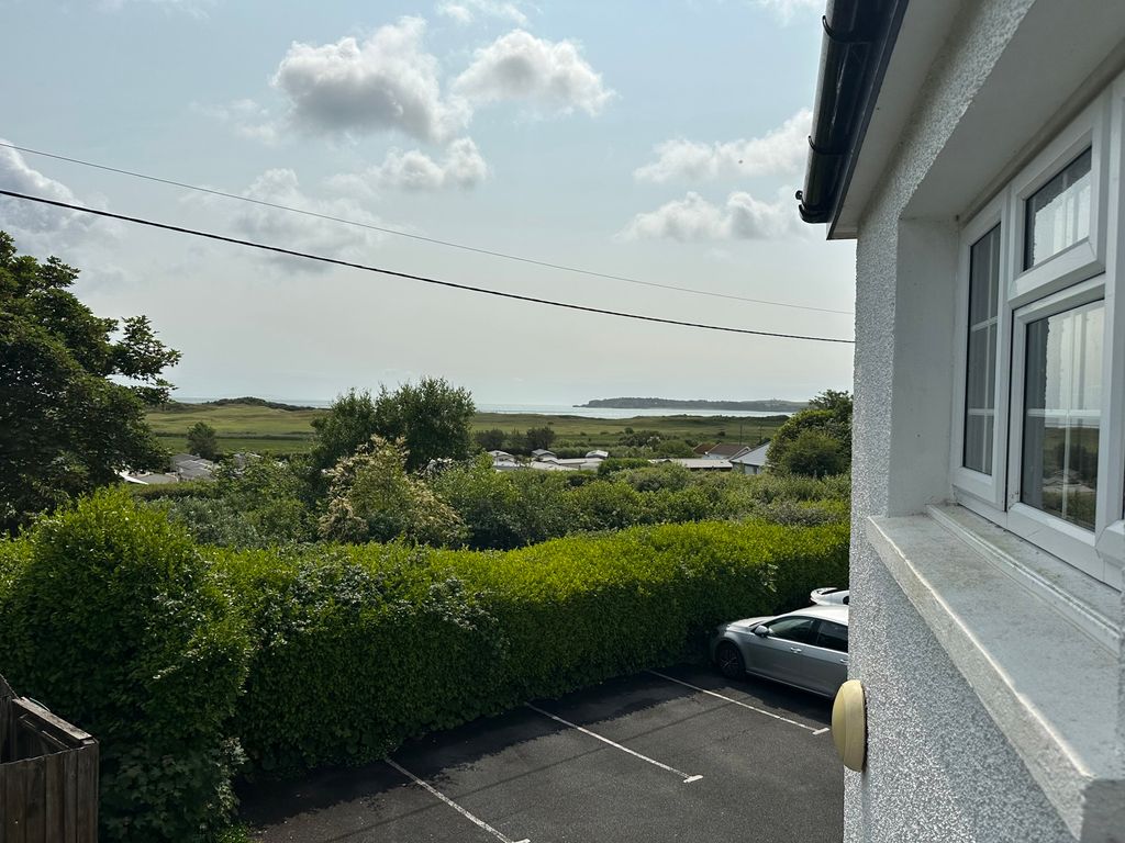 Additional image 12 of 2 bed flat for saleThe Granary - The Vicarage, Penally, Tenby, Pembrokeshire SA70
