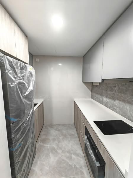 21 Ang Mo Kio Rise photo 3