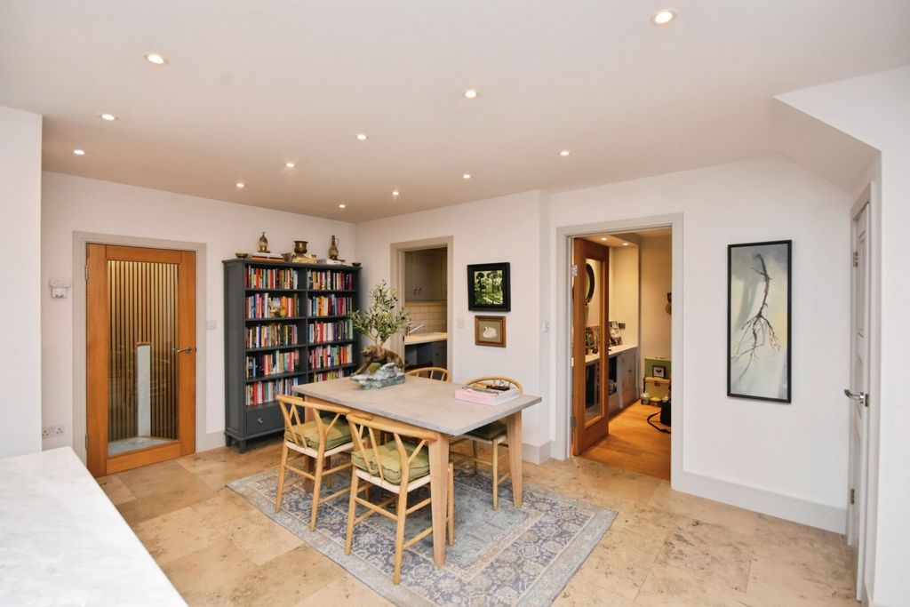 Additional image 9 of 3 bed semi-detached house for saleSeacroft Road, Broadstairs, Kent CT10