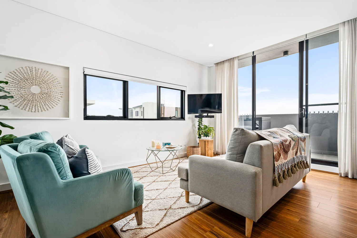 Additional image 3 of C601/40 Pinnacle Street, Miranda NSW 2228