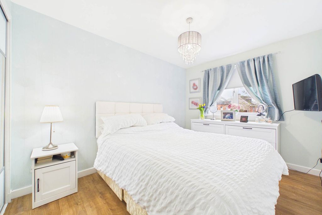 Additional image 10 of 2 bed flat for saleSouth Park Grove, Hamilton ML3