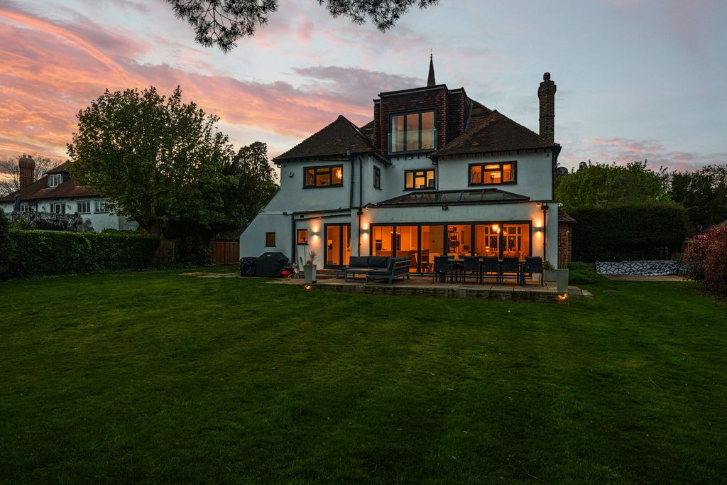 Additional image 42 of 5 bed detached house for saleBickley Park Road, Bromley BR1