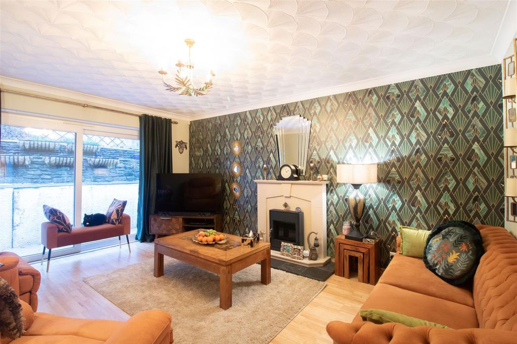 Additional image 5 of 4 bed detached bungalow for saleWoodfieldside, Blackwood NP12
