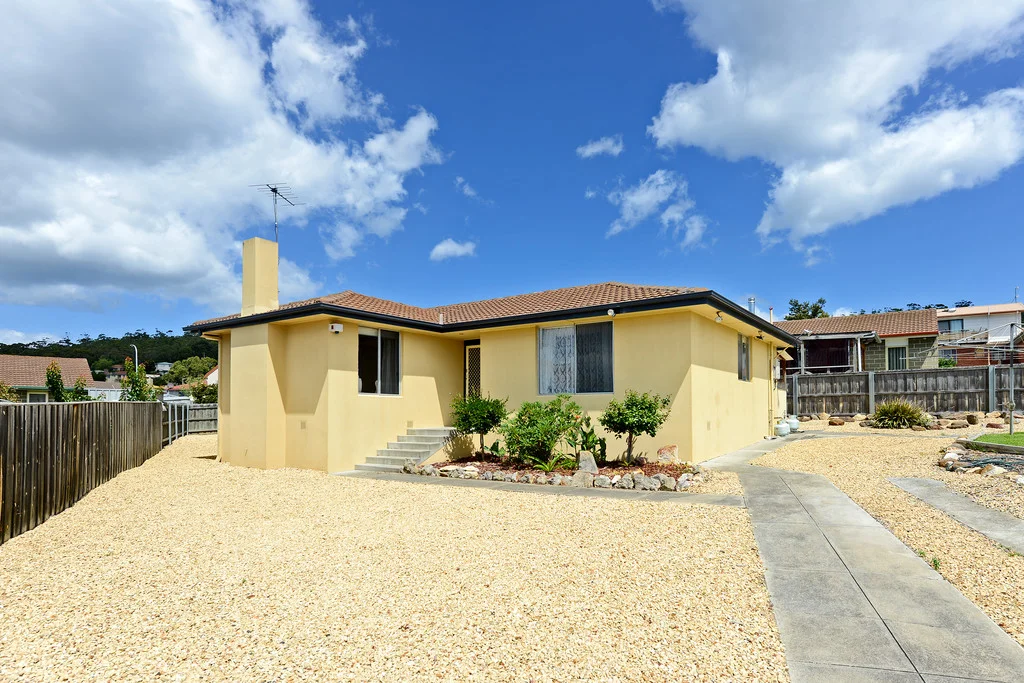 13 LANDERS COURT, Rokeby TAS 7019