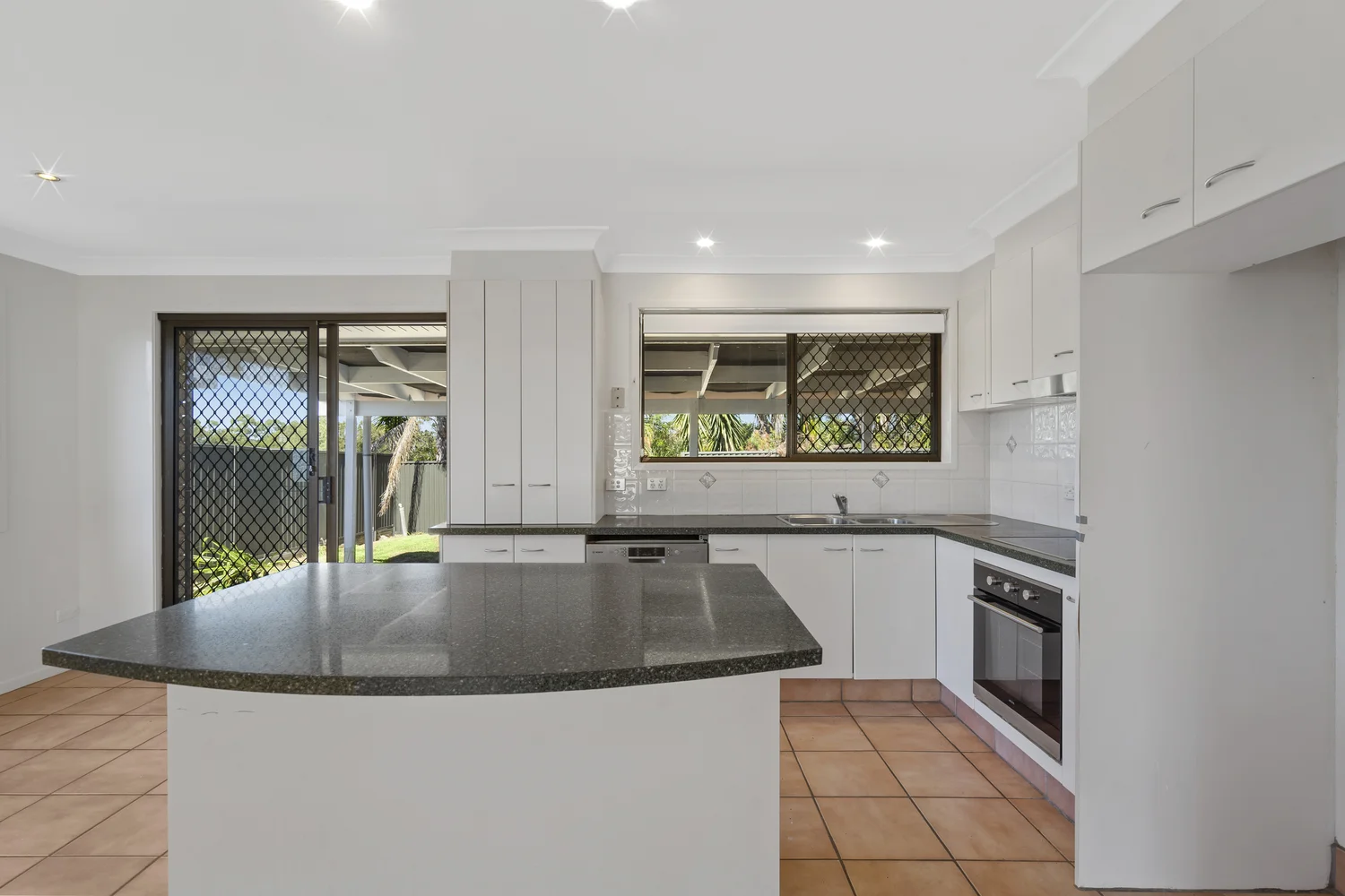 Additional image 5 of 5 Dearne Place, Carrara QLD 4211