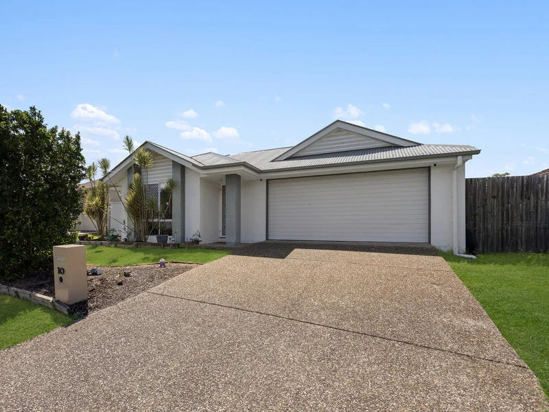 10 Shaun St, Redbank Plains QLD 4301