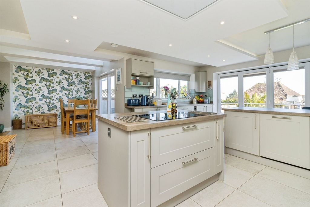 Additional image 7 of 5 bed semi-detached house for saleGillard Road, Brixham TQ5