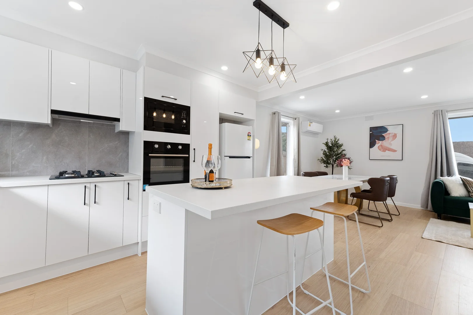 Additional image 3 of 3/470-474 Canterbury Road, Forest Hill VIC 3131