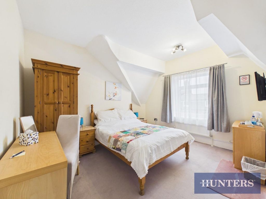 Additional image 12 of 7 bed semi-detached house for saleHorsforth Avenue, Bridlington YO15
