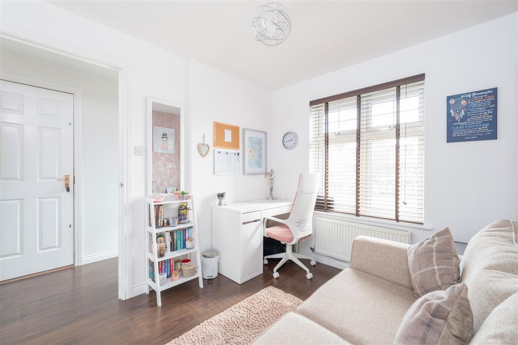 Additional image 5 of 3 bed detached house for sale83 Hallydown Crescent, Eyemouth TD14