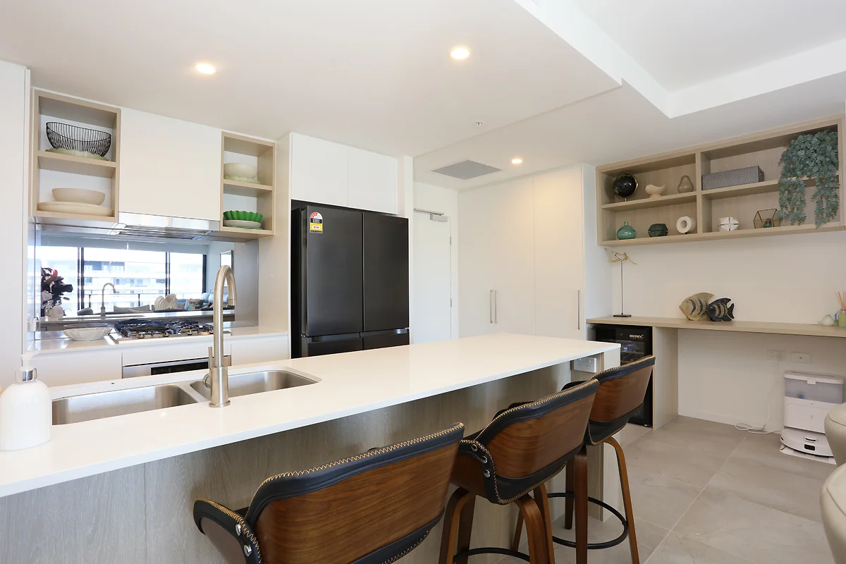 Additional image 10 of 1705/6 Sickle Avenue, Hope Island QLD 4212