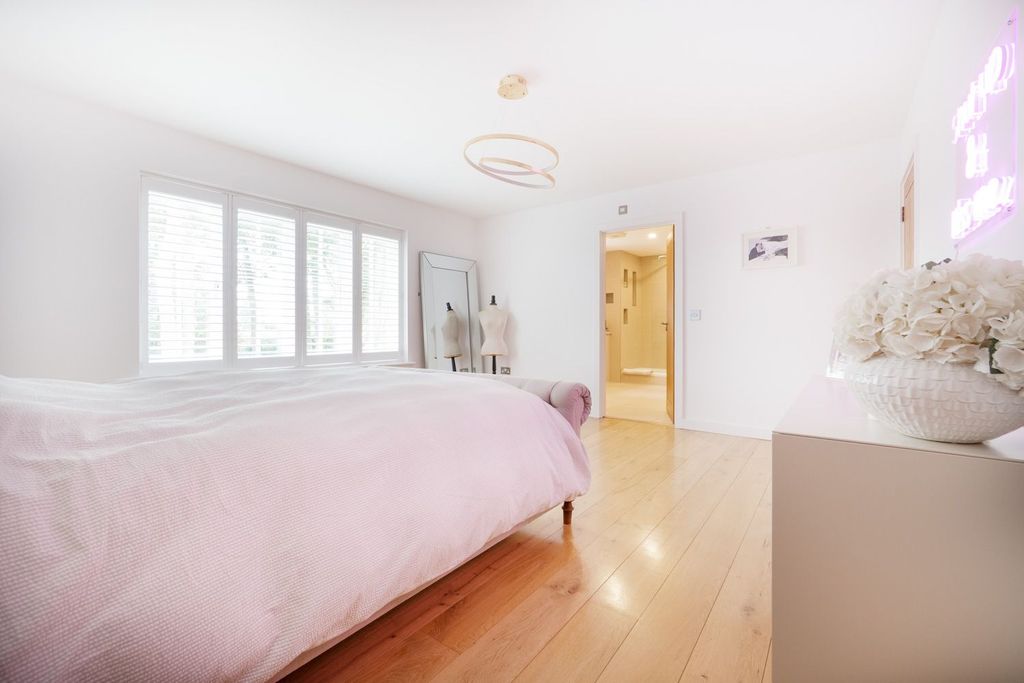 Additional image 25 of 5 bed detached house for saleElmwood Close, Broadstairs CT10