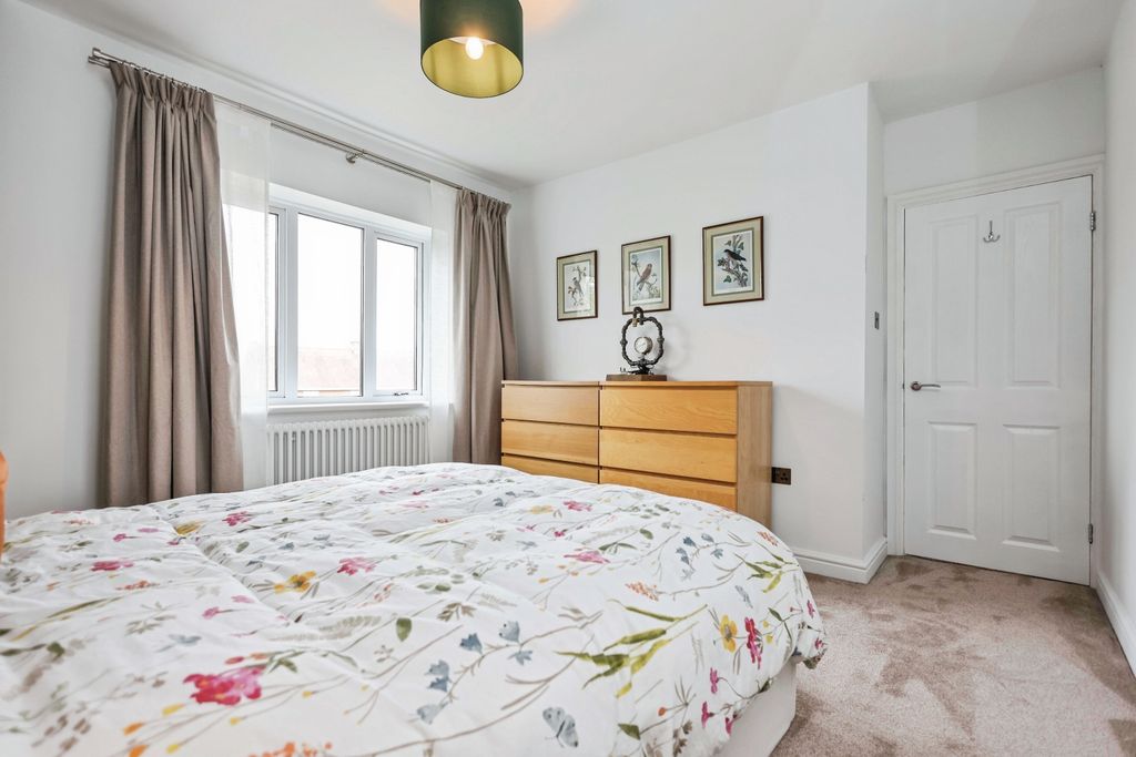 Additional image 12 of 3 bed semi-detached house for saleStalls Farm Road, Droitwich WR9