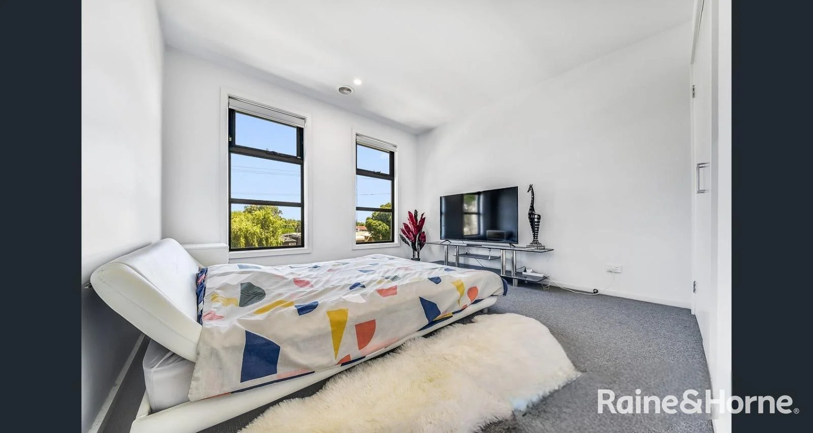 Additional image 5 of 8B Mclaren Avenue, Cranbourne VIC 3977