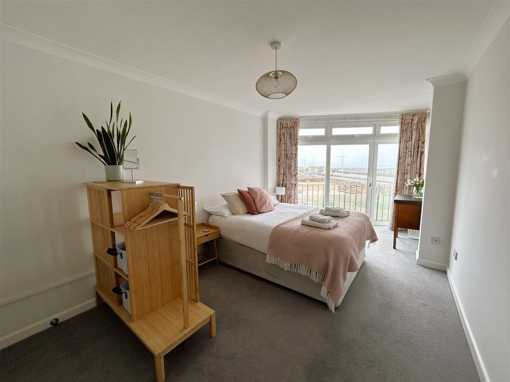 Additional image 8 of 2 bed flat for saleWest Bay, Bridport DT6