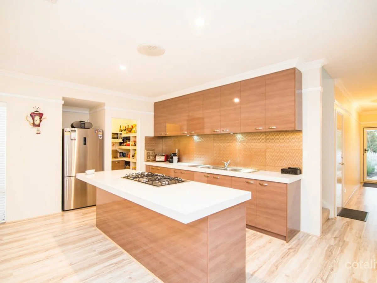 5 Carbine Bend, Byford WA 6122 photo 2