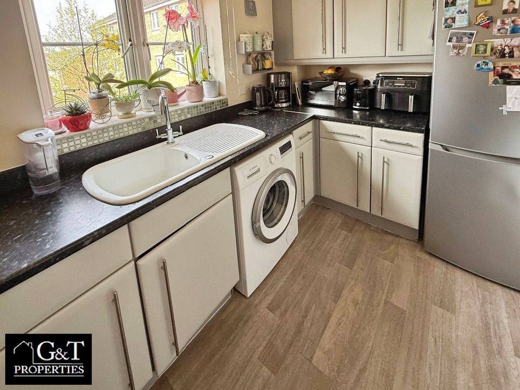 Additional image 7 of 2 bed flat for saleThe Breeze, Brierley Hill DY5