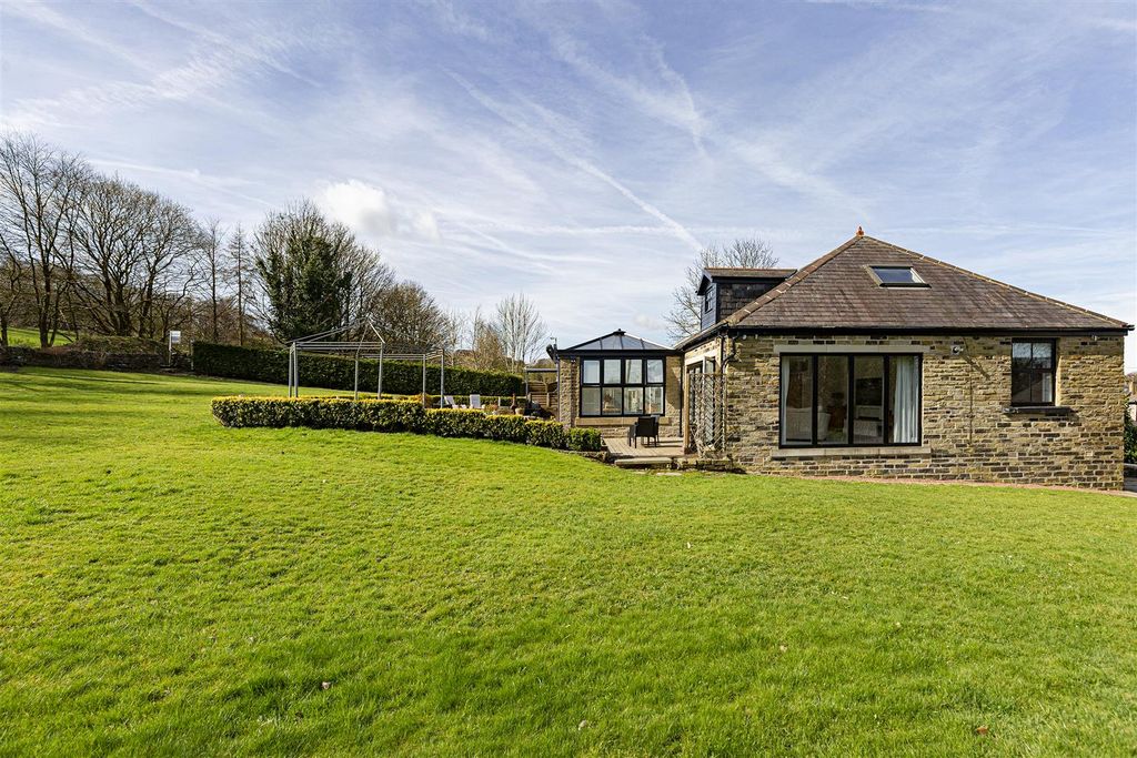 Additional image 47 of 4 bed detached house for saleBeaconsfield Road, Clayton, Bradford BD14