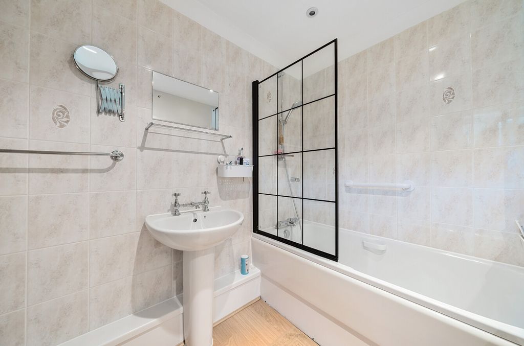 Additional image 11 of 3 bed detached house for saleSway Road, Brockenhurst SO42