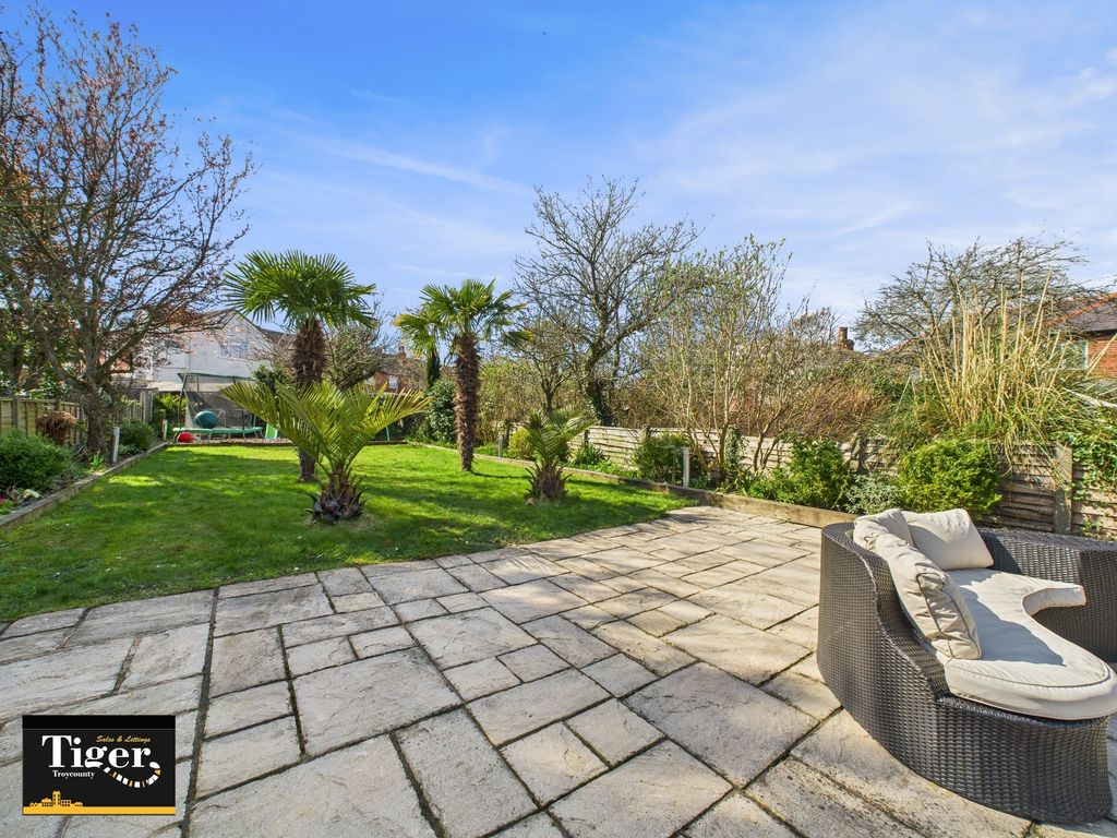 Additional image 37 of 4 bed semi-detached house for saleWest Park Drive, Blackpool FY3