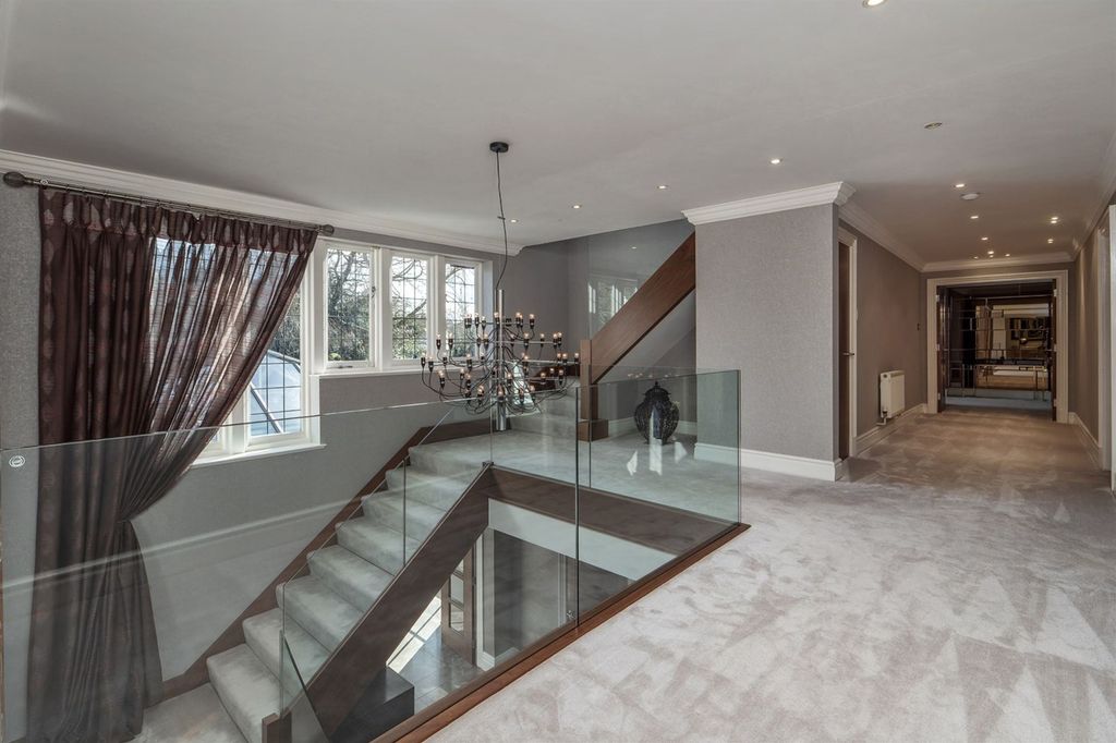 Additional image 16 of 6 bed detached house for saleBroad Lane, Hale WA15