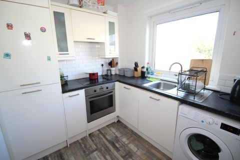Lanark Road, Juniper Green EH14