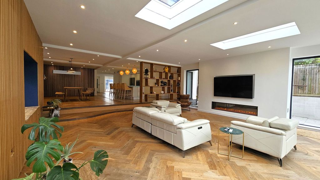 Additional image 8 of 4 bed detached house for saleWaldron Road, Broadstairs CT10