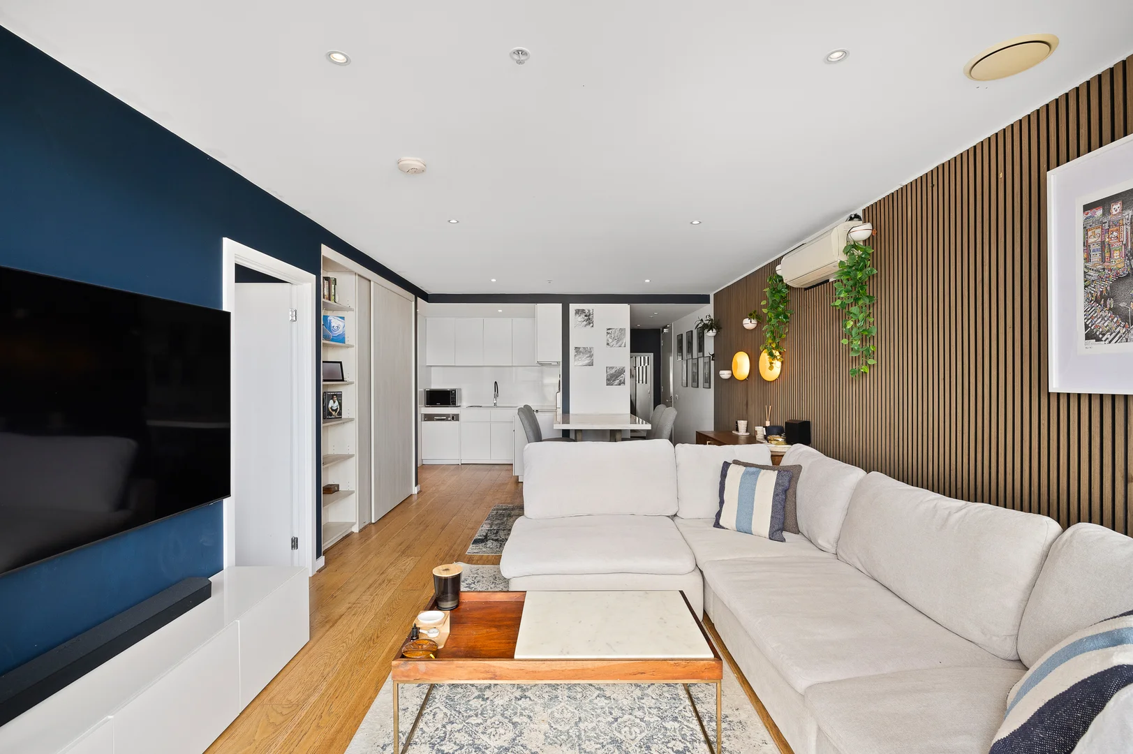 Additional image 2 of 403/13 Wellington Street, St Kilda VIC 3182