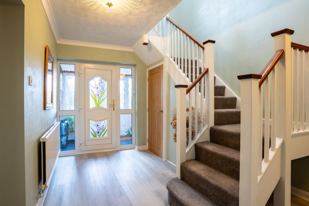 Additional image 14 of 6 bed detached house for saleJenks Orchard New Road Bromyard, Herefordshire HR7