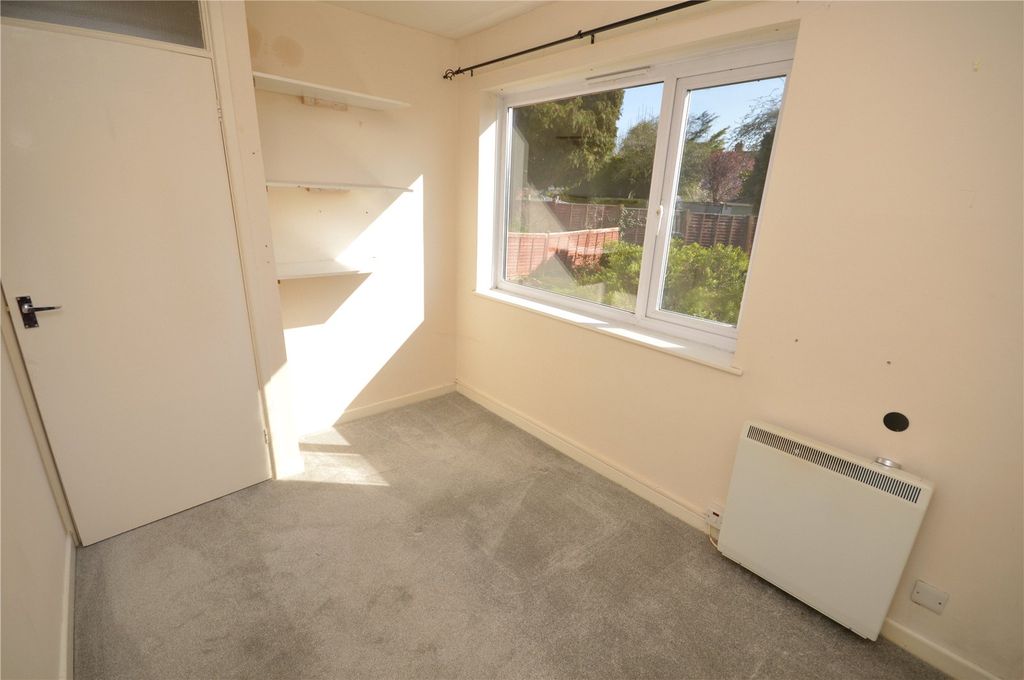 Additional image 8 of 3 bed flat for saleWarwick Avenue, Bridgwater, Somerset TA6