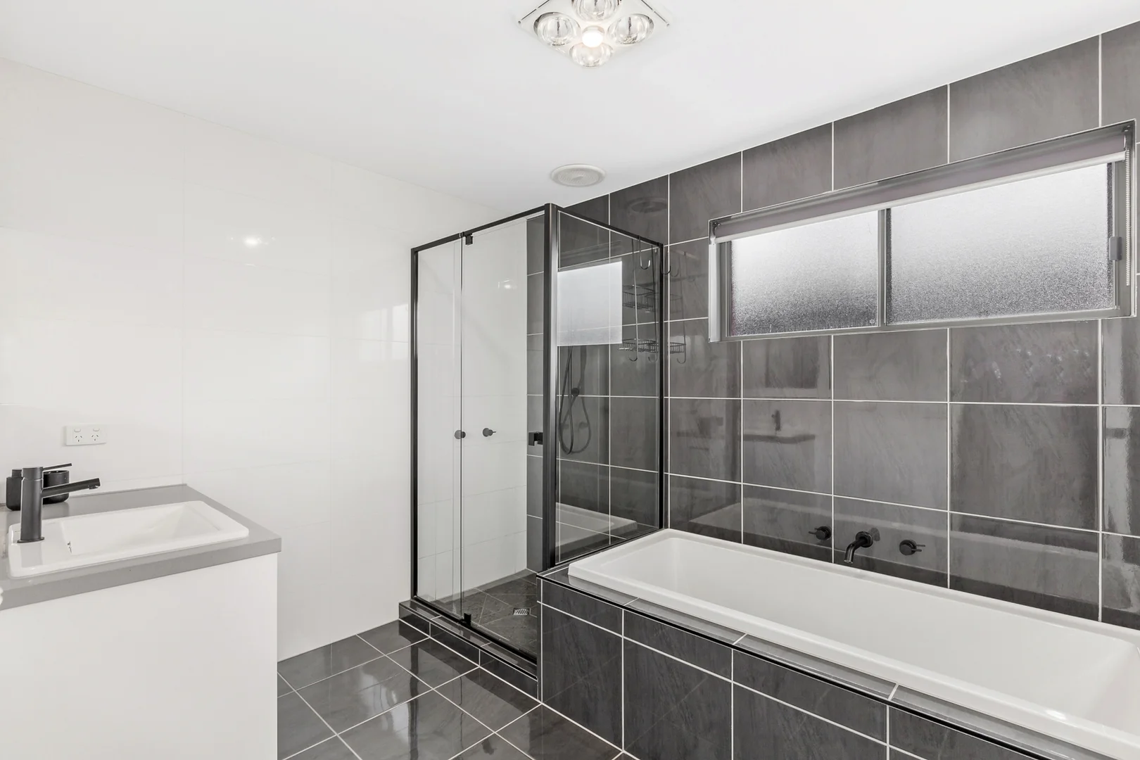 Additional image 3 of 16 Violet Lane, Broadford VIC 3658
