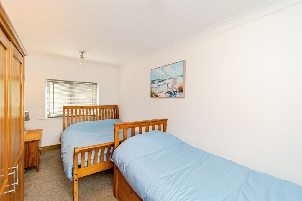 Additional image 14 of 4 bed detached house for saleBassett Dale, Southampton SO16
