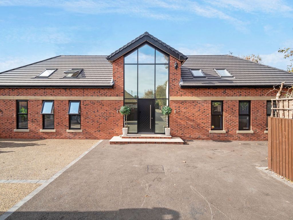 Additional image 34 of 5 bed detached house for saleCommon Edge Road, Blackpool FY4