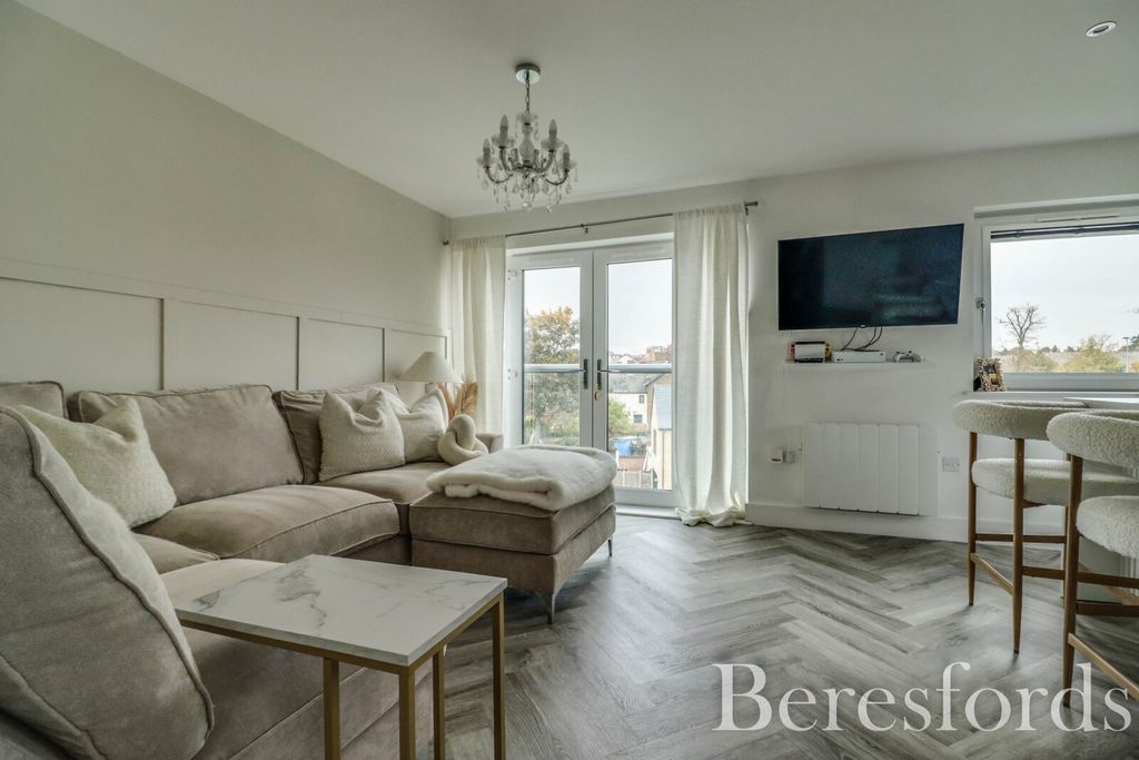 Additional image 10 of 2 bed flat for saleSt. Johns Avenue, Braintree CM7