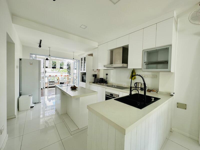 68 parbury avenue photo 5