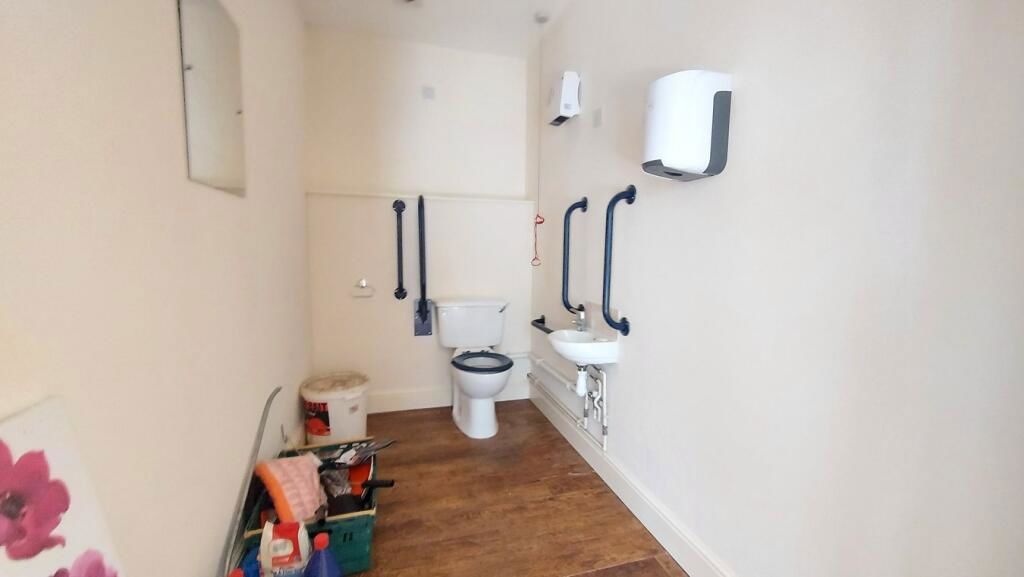 Additional image 42 of 4 bed farmhouse for saleDyke Drove, Bourne PE10