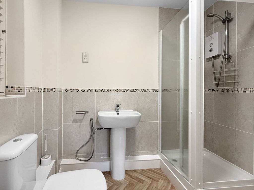 Additional image 9 of 2 bed flat for saleParnell Place, Braintree CM7