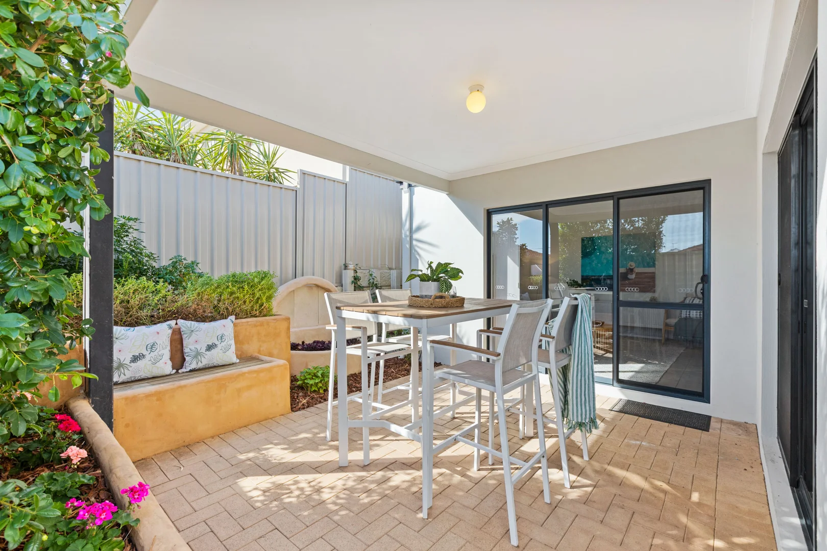 Additional image 4 of 136A Scarborough Beach Road, Scarborough WA 6019