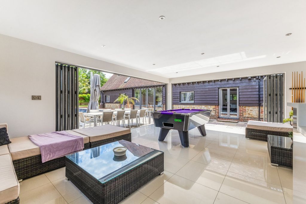 Additional image 18 of 5 bed detached house for saleHewarts Lane, Aldwick, West Sussex PO21