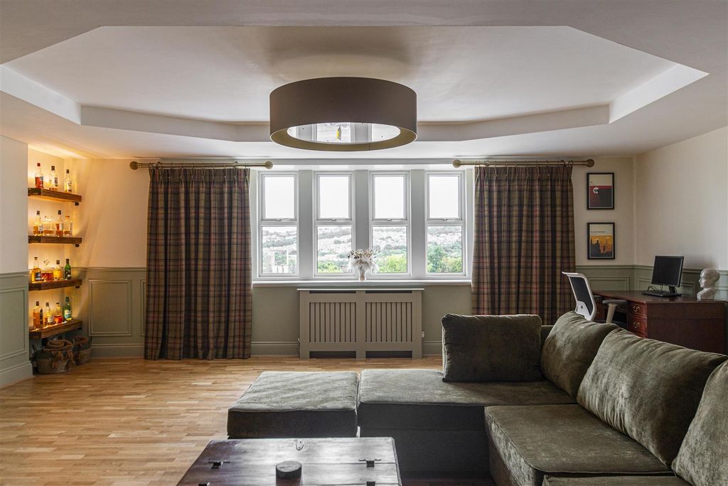 Additional image 4 of 3 bed flat for saleThe Hastings, Northumberland Road, Newcastle Upon Tyne NE15