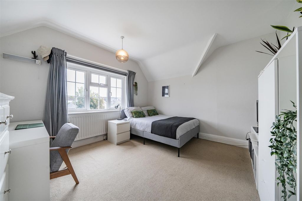 Additional image 23 of 5 bed detached house for saleFirst Avenue, Felpham PO22