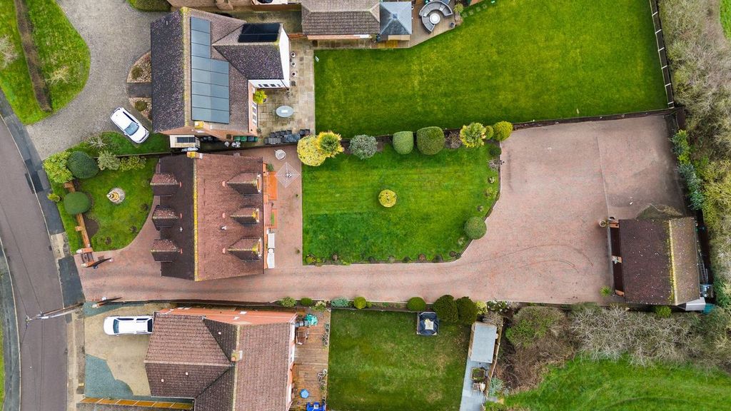 Additional image 25 of 4 bed detached house for saleThistley Green Road, Braintree CM7