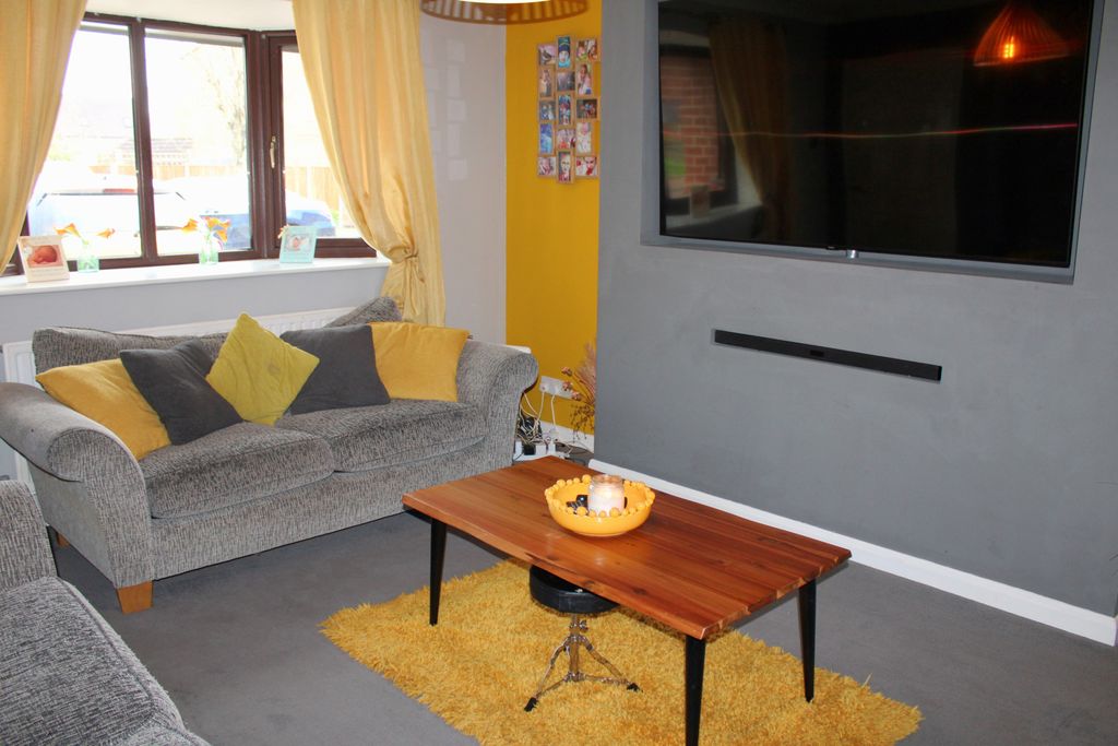 Additional image 2 of 4 bed semi-detached house for saleMaple Close, Brigg DN20