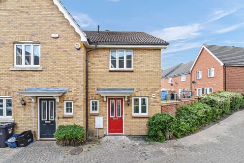 Buntingbridge Road, Ilford IG2