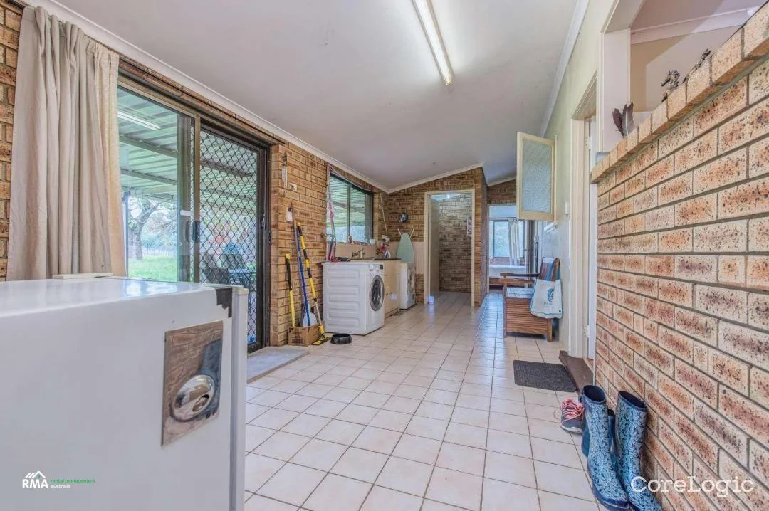Additional image 5 of 121 Victoria Road, Wattle Grove WA 6107
