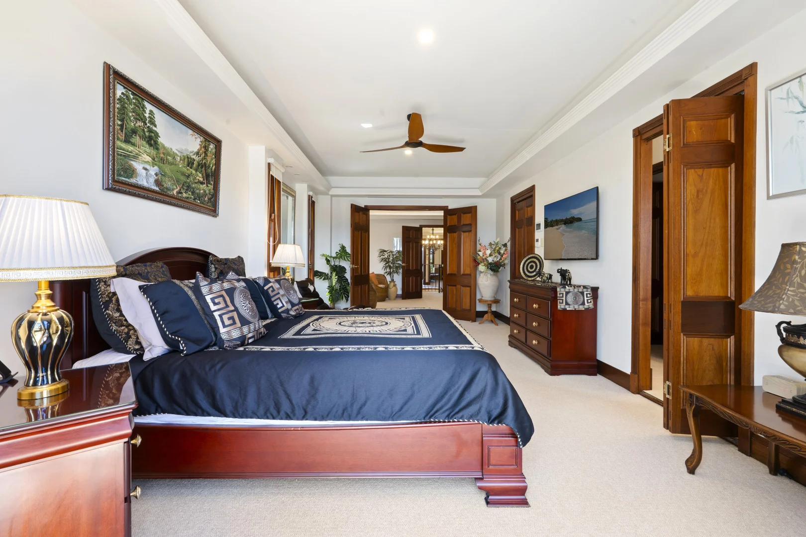 Additional image 19 of 2/6 Sunset Boulevard, Surfers Paradise QLD 4217